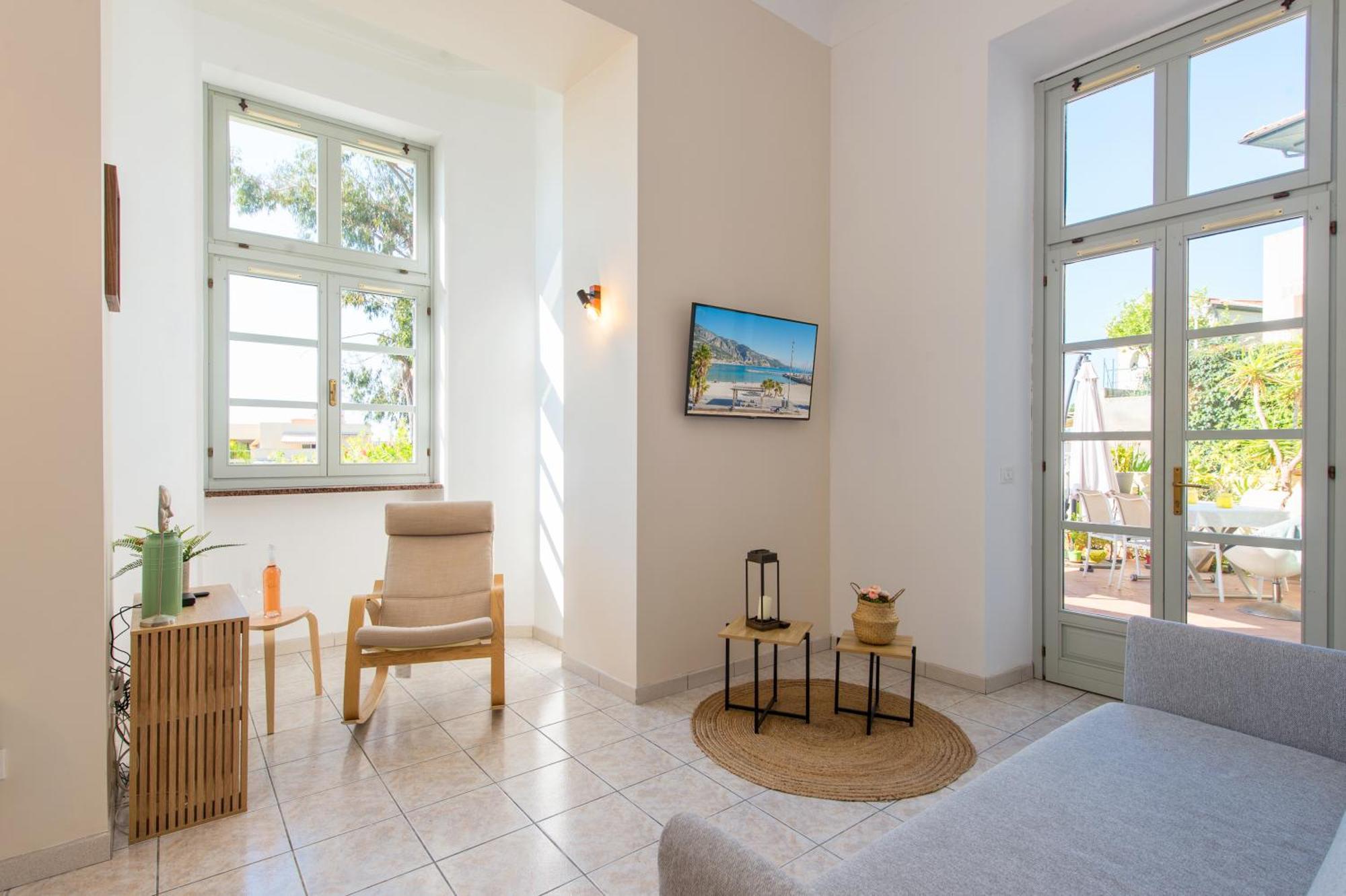 Oliviers -Agreable 2 Pieces Dans Maison Bourgeoise Menton Eksteriør bilde