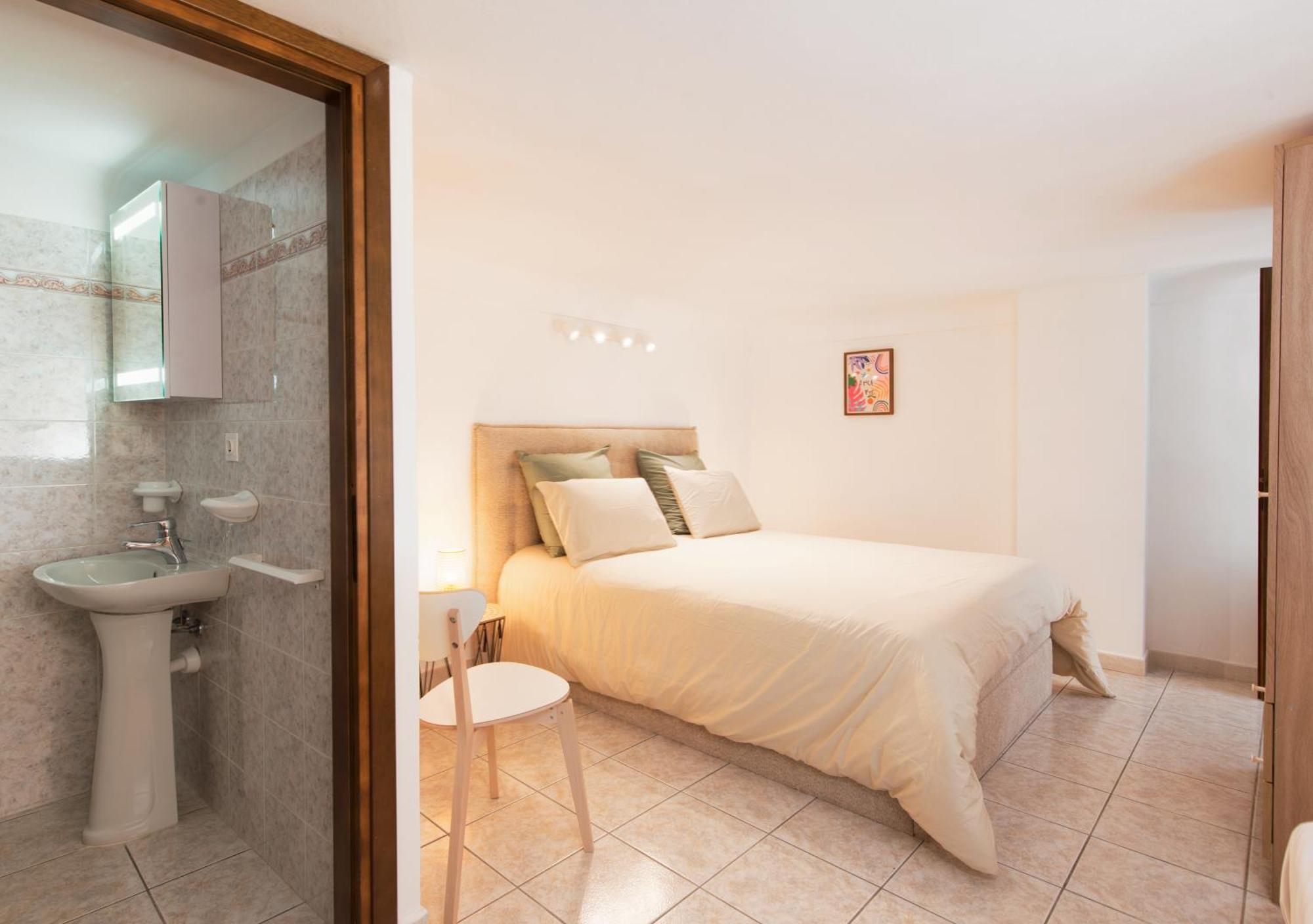 Oliviers -Agreable 2 Pieces Dans Maison Bourgeoise Menton Eksteriør bilde